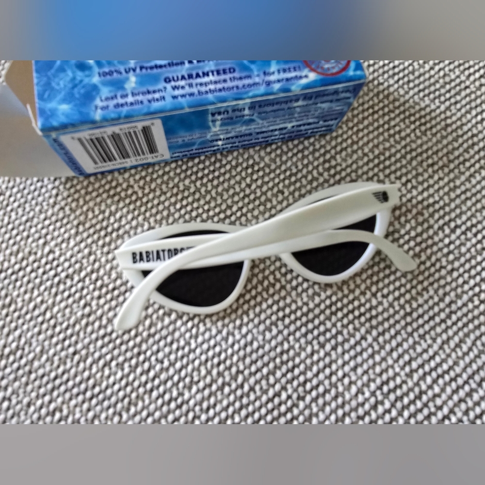 White Cay Eye Babiator Sunglasses Ages 3-5 - Picture 6 of 7